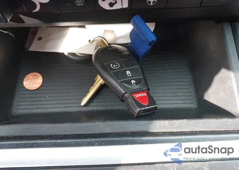 2014 Ram 1500 Big Horn из США, поврежденный, VIN 1C6RR7GT5ES332380